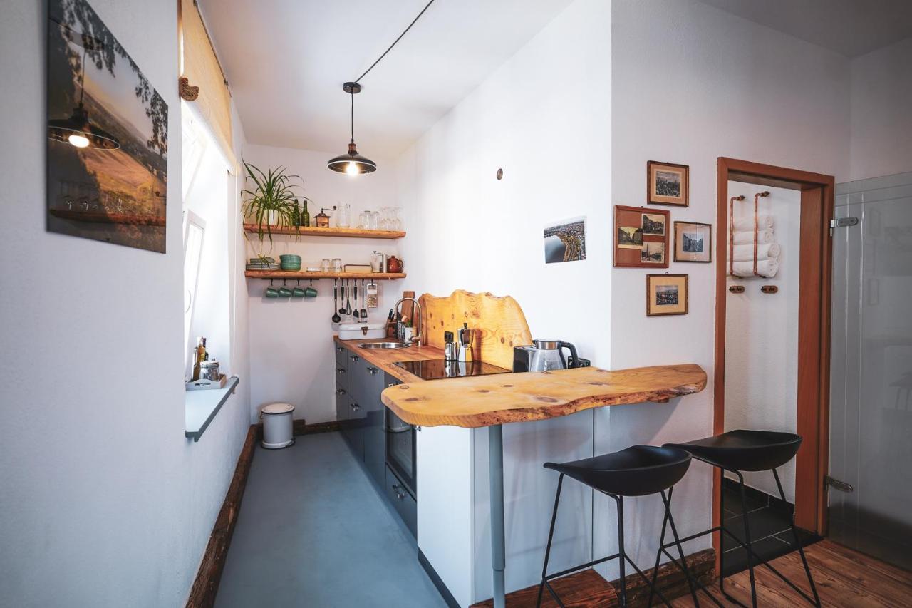 Studio Apartment Zur Alten Post, 48Qm Individualapartment Mit Blick Ueber Zittaus Altstadt, Ferienwohnung Im Altstadtkern Umrandet Vom Zittauer Gebirge Buitenkant foto